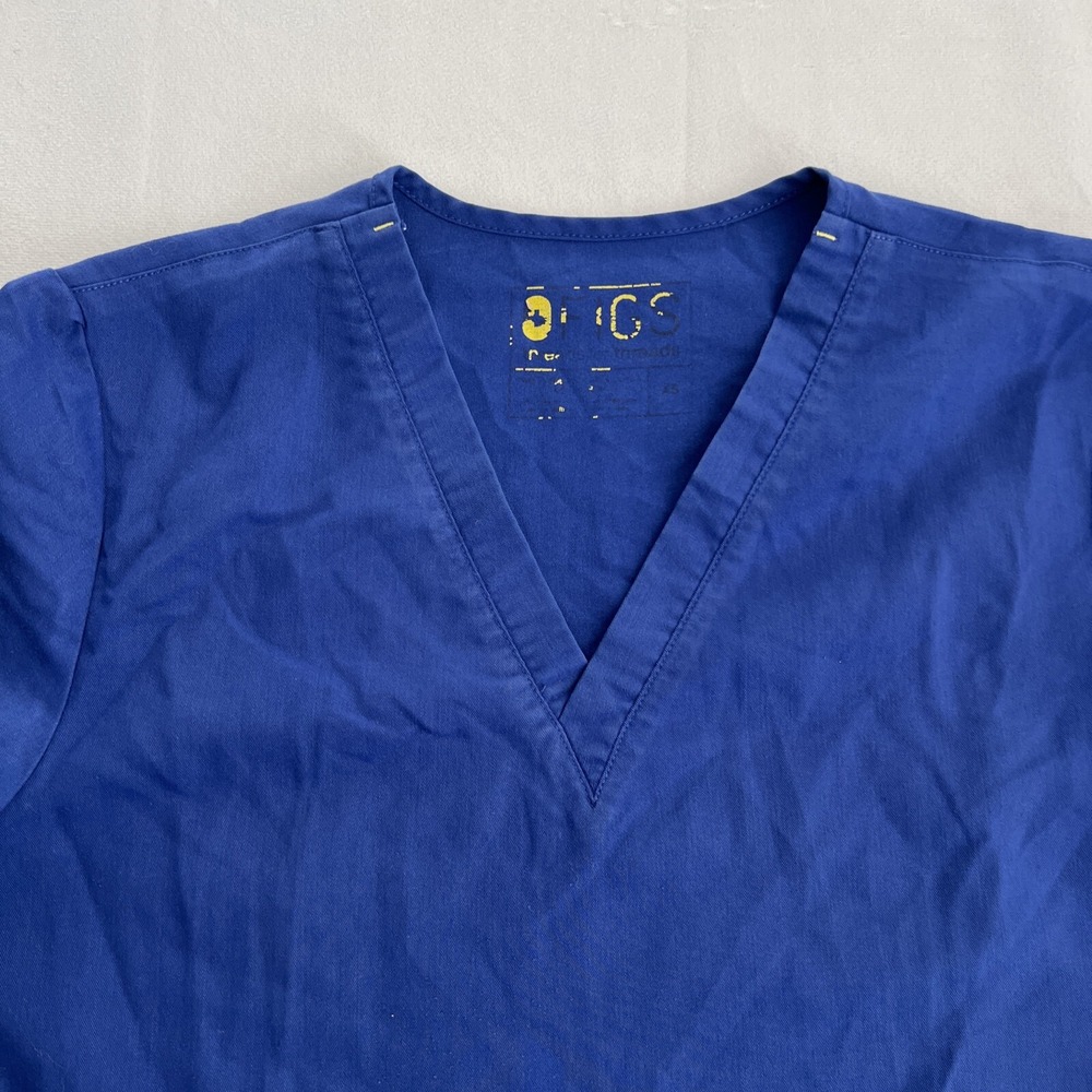 Figs Threads For Threads Women's Size XS Blue 4 Pocket Scrub Top - Picture 2 of 8